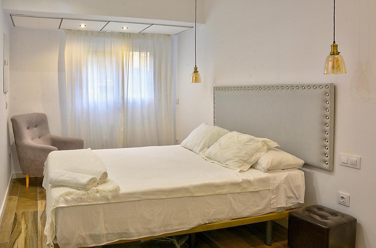 Apartsuite B&R Triana Arellano Sevilla Exteriér fotografie